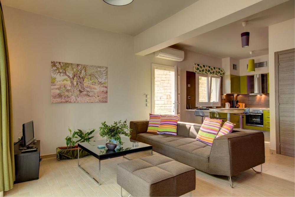 Villa Terra Del Nonno With Sea Views & Pool Gaios Zewnętrze zdjęcie