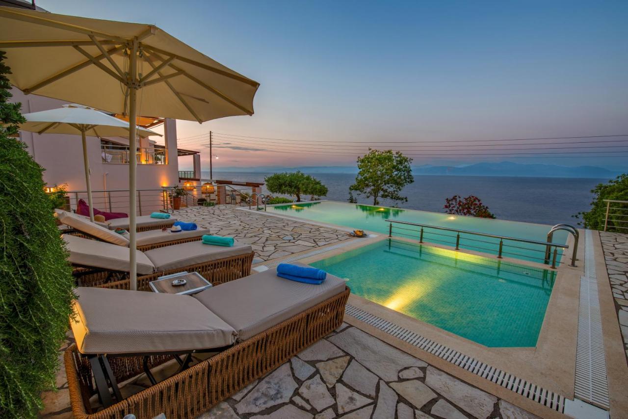 Villa Terra Del Nonno With Sea Views & Pool Gaios Zewnętrze zdjęcie