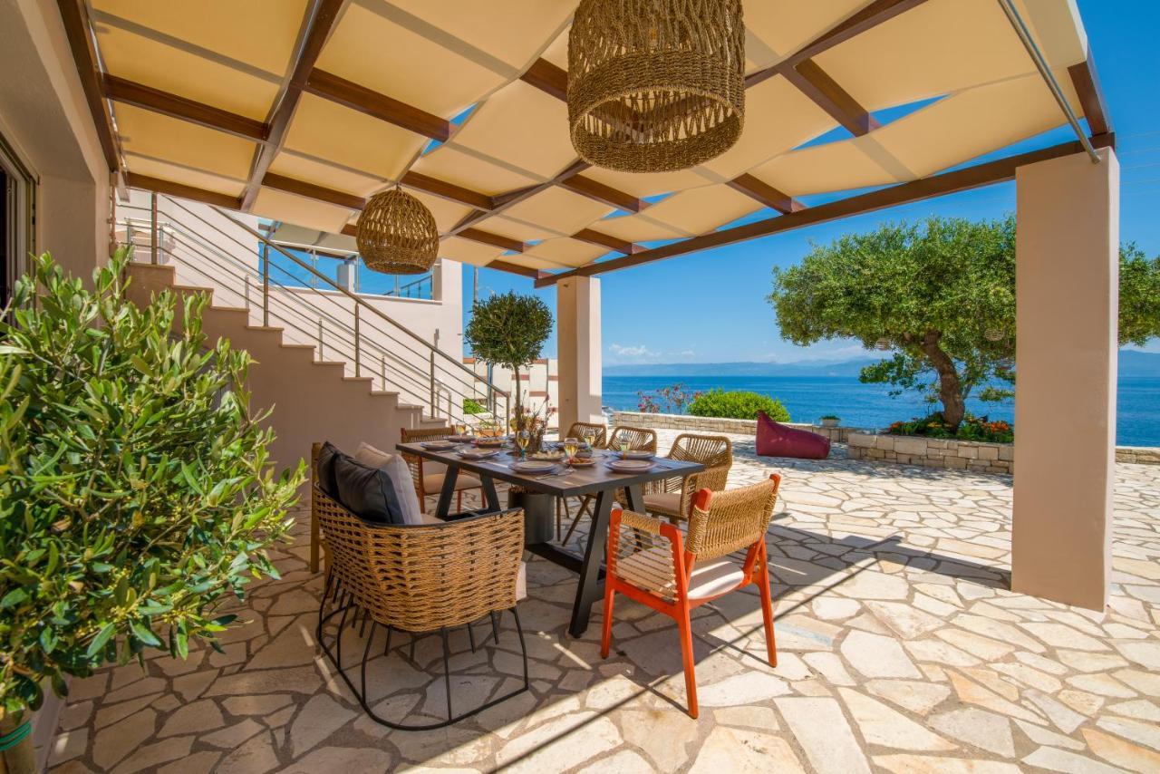 Villa Terra Del Nonno With Sea Views & Pool Gaios Zewnętrze zdjęcie