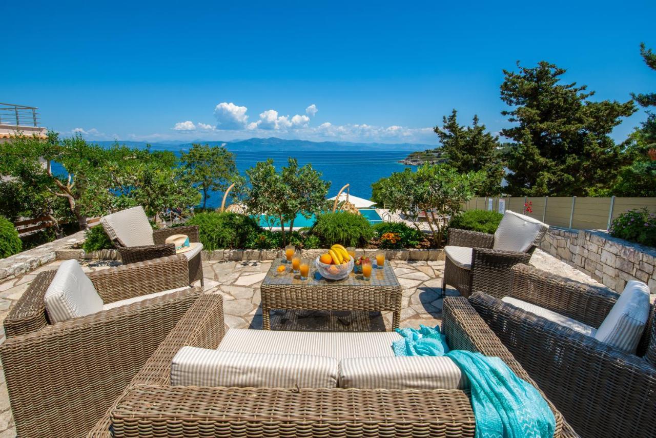 Villa Terra Del Nonno With Sea Views & Pool Gaios Zewnętrze zdjęcie