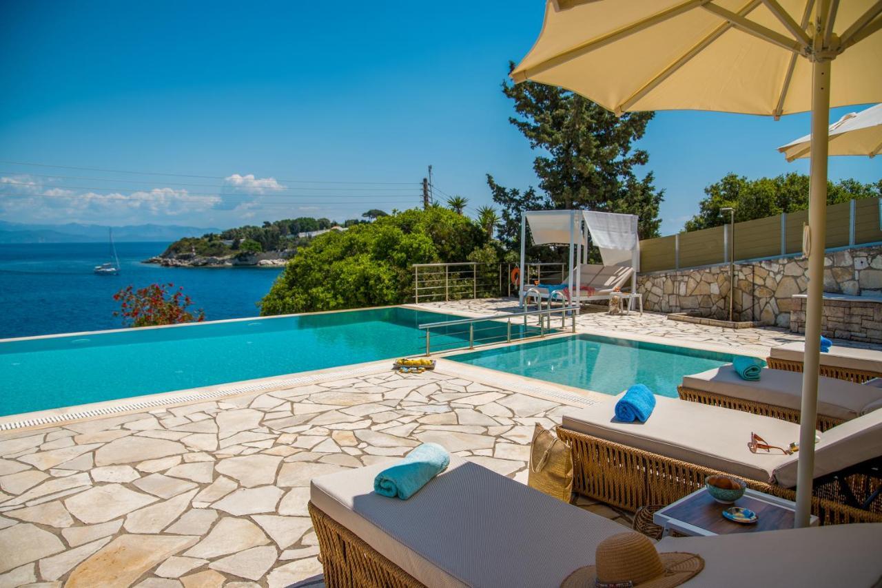 Villa Terra Del Nonno With Sea Views & Pool Gaios Zewnętrze zdjęcie