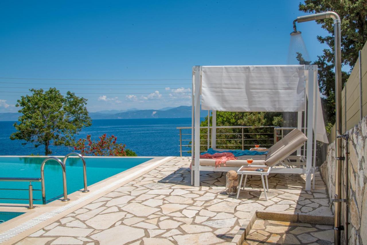 Villa Terra Del Nonno With Sea Views & Pool Gaios Zewnętrze zdjęcie