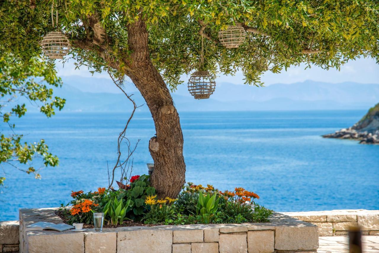 Villa Terra Del Nonno With Sea Views & Pool Gaios Zewnętrze zdjęcie